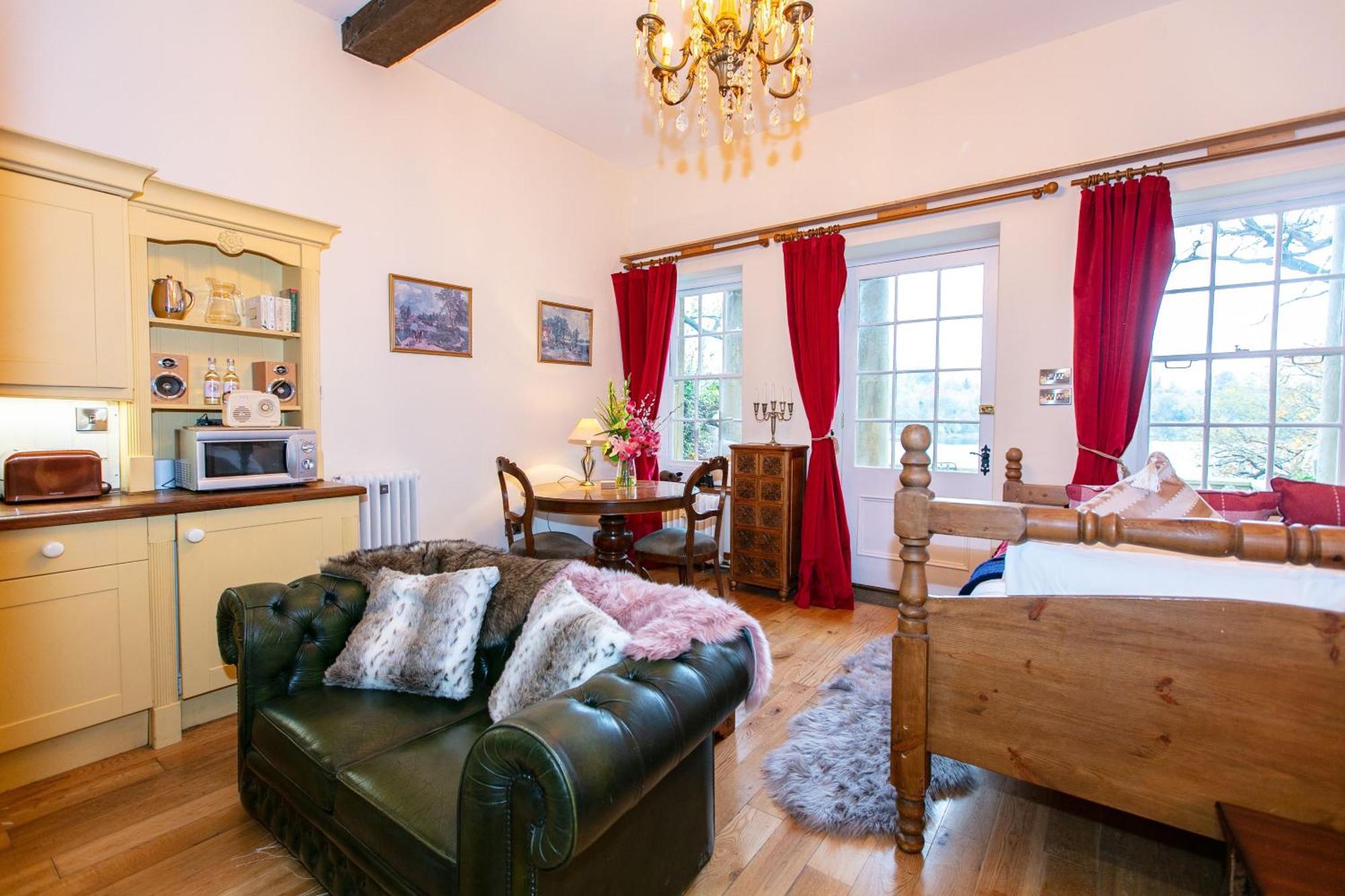 Отель Orchardleigh Estate Фроум Экстерьер фото
